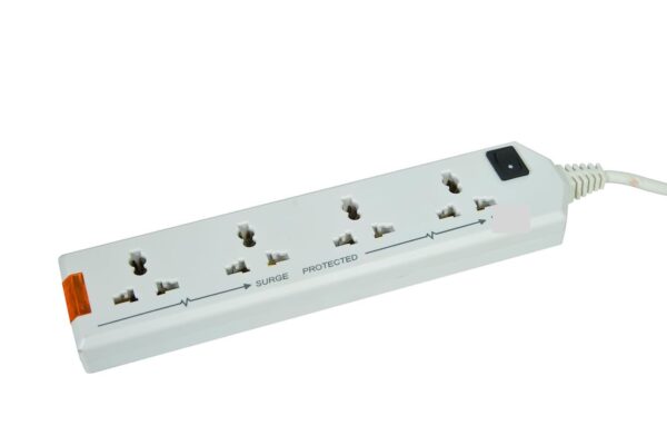 USHA - (4+1) 6Amp, 240